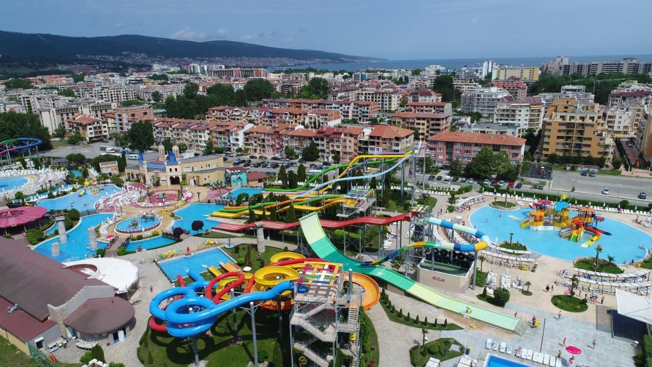 Aqua Nevis Hotel & Aqua Park Sunny Beach Exterior photo