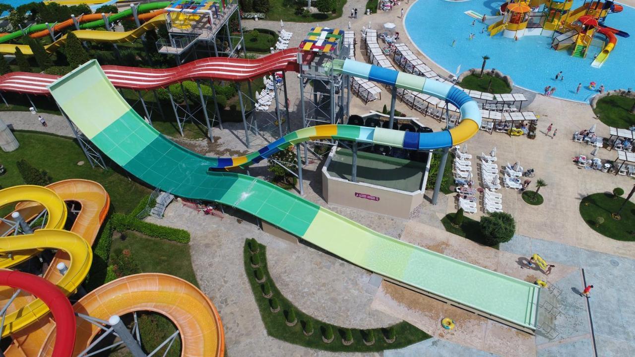Aqua Nevis Hotel & Aqua Park Sunny Beach Exterior photo